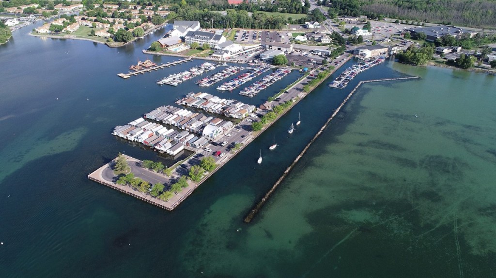 towns for retirees